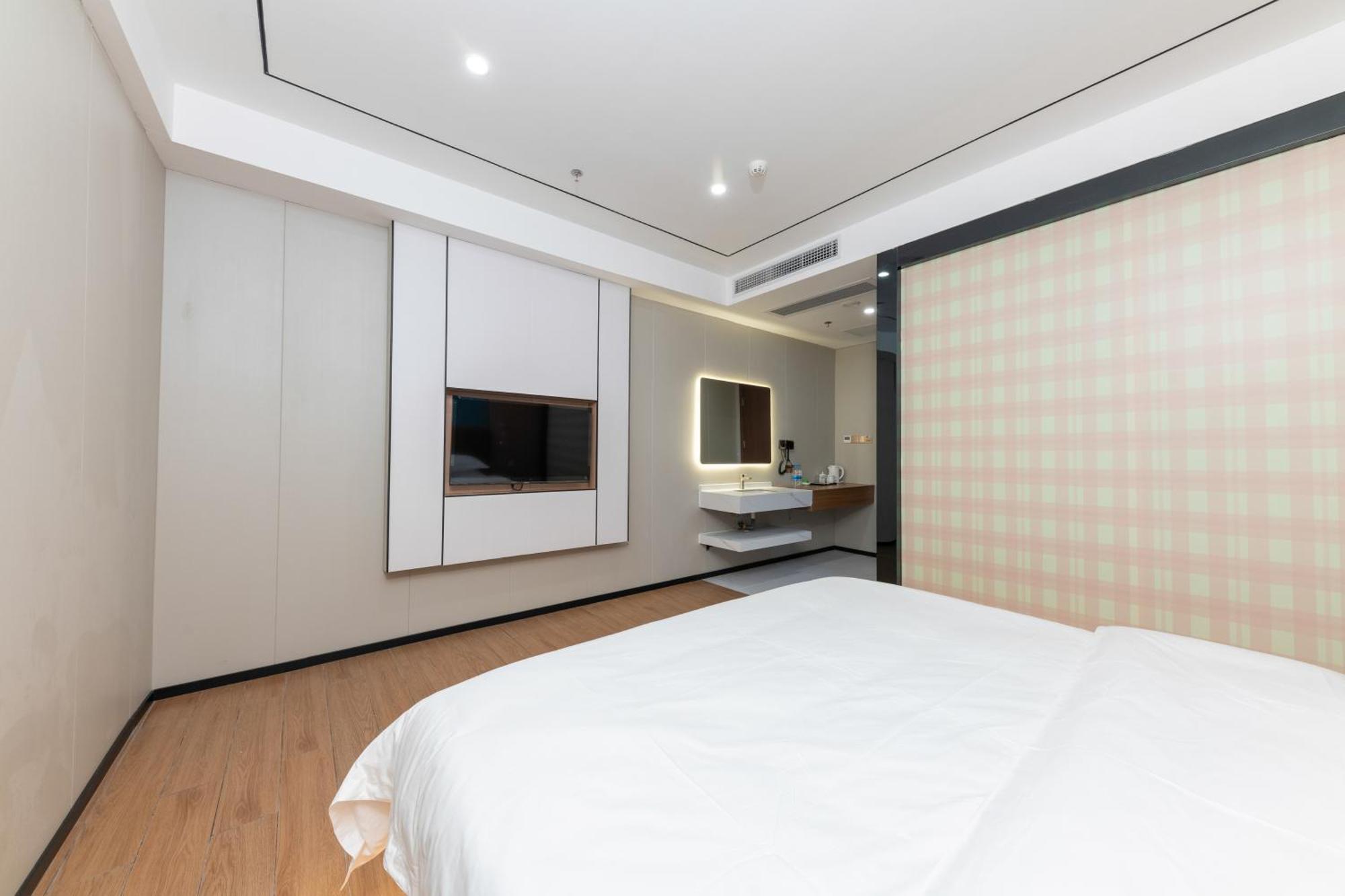 Guangzhou Haiyue Hotel Экстерьер фото