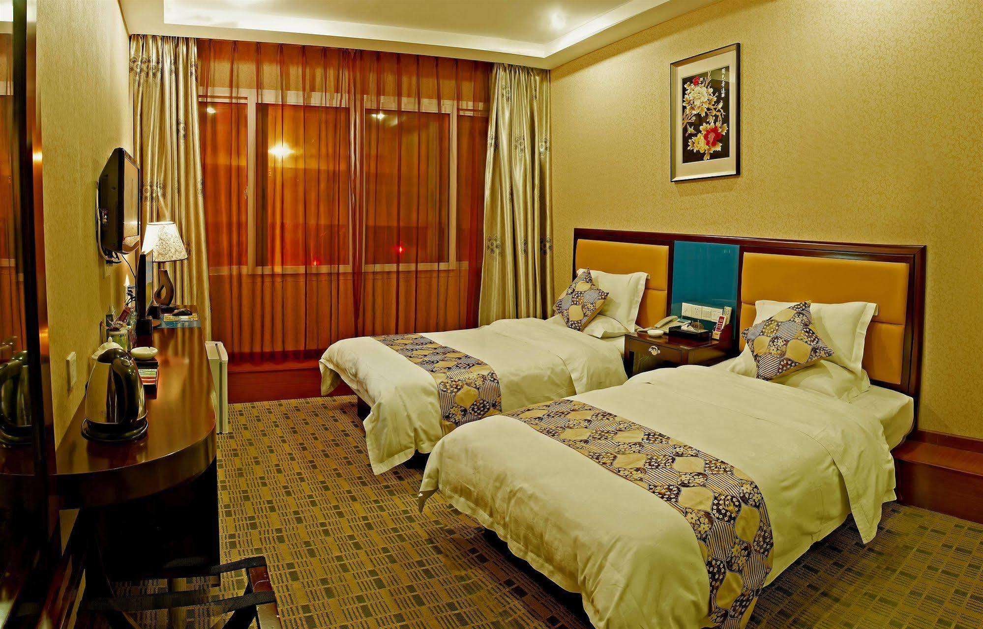 Guangzhou Haiyue Hotel Экстерьер фото